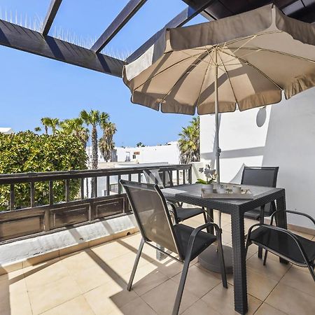 Casahost Bastian Boutique II Seaview Apartment Costa Teguise Exterior foto